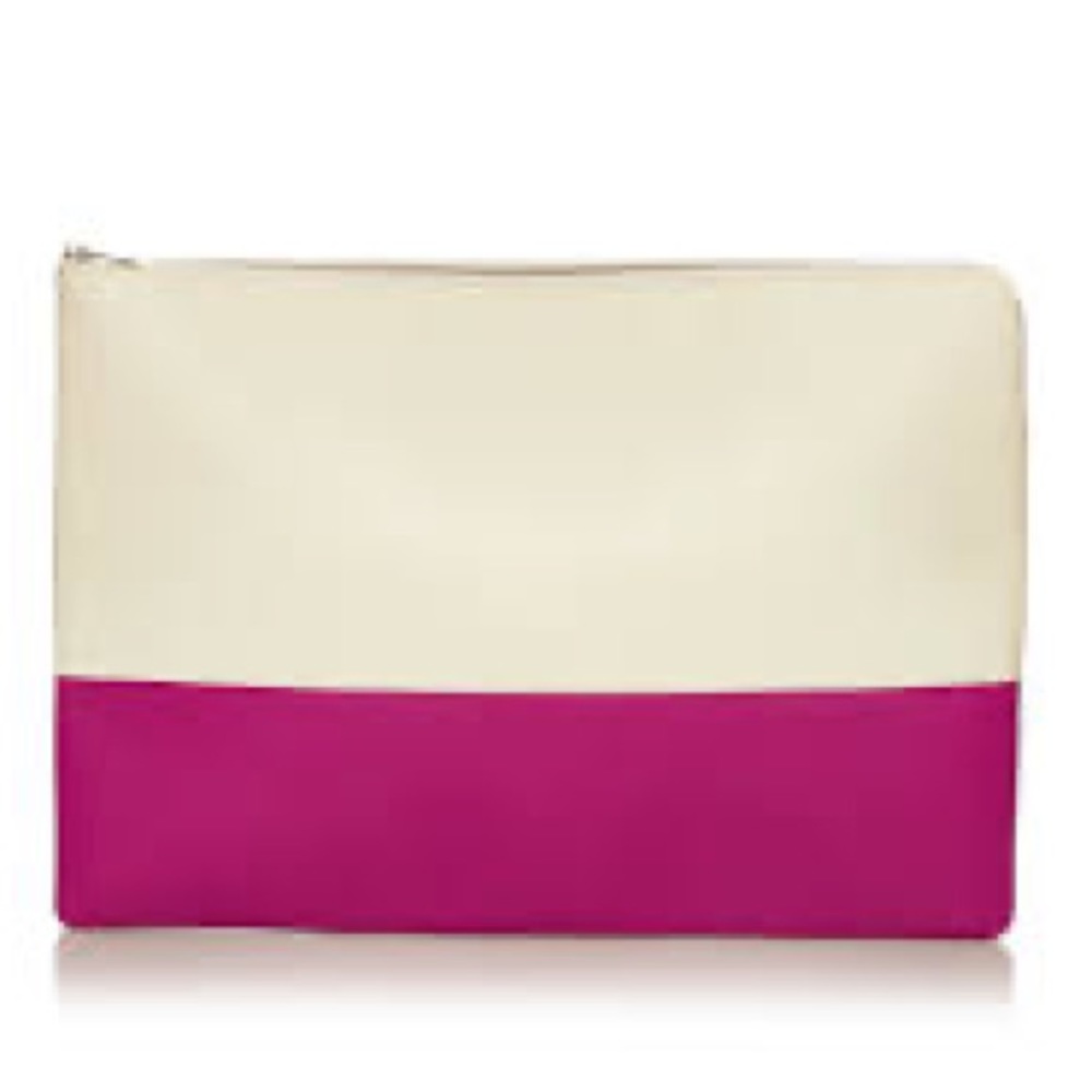 ✨3 for $20 ✨ canvas clutch